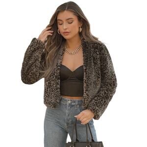 Bebe Y2K Faux Fur Leopard Print Cropped Jacket – Medium